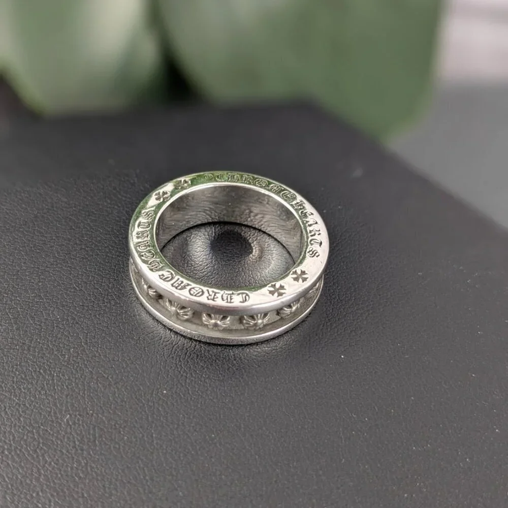 Unisex antique silver color crosses ring, hallmarks on edge, US 10